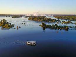 Victoria Falls 3 Nights - All Inclusive with Sunset Boat Cruise on the Zambezi - Image 4